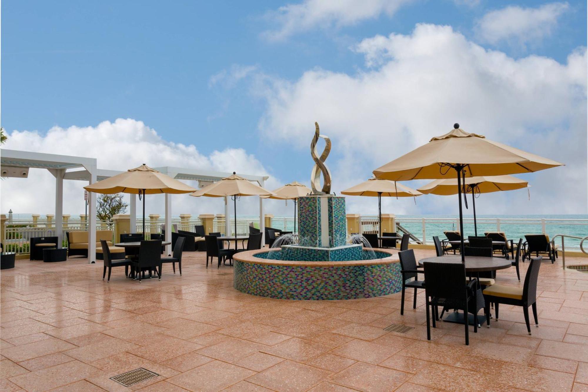 Hotel By Marriott Daytona Oceanfront